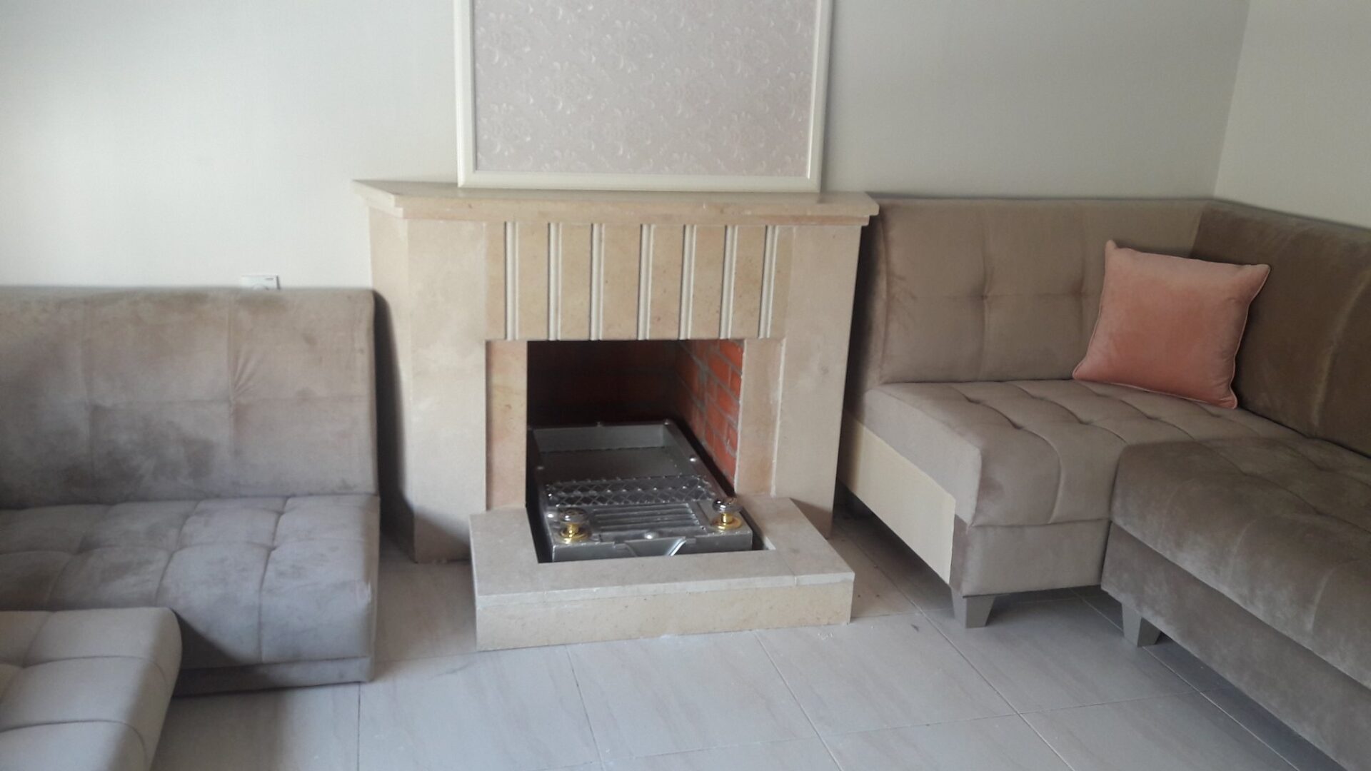 خيام وقرميد خميس مشيط