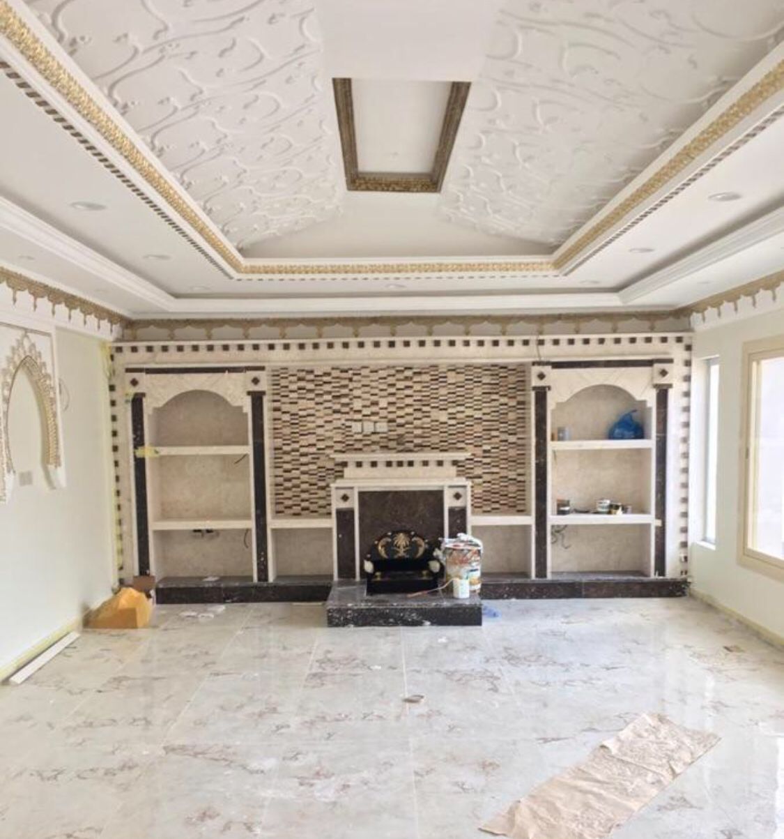 خيام وقرميد خميس مشيط